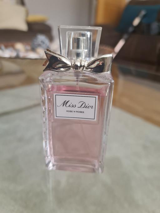 Buy & Sell Gatley Stockport - Photos for Perfume