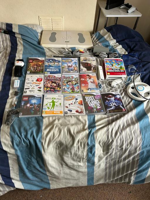 Buy & Sell Brownhills Walsall - Photos for Wii bundle