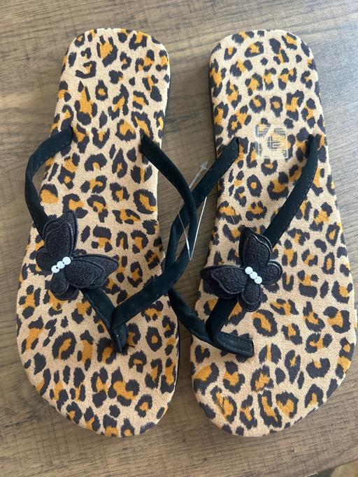 Buy & Sell Bells Mill Dudley - Photos for Flip flops size 5