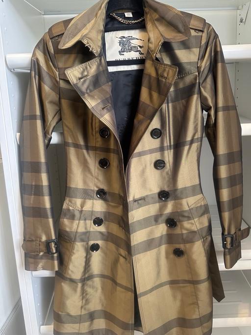 Buy & Sell Bruntingthorpe Harborough - Photos for Burberry trench coat