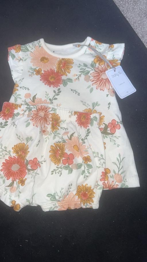 Buy & Sell Quarry Bank Dudley - Photos for Baby girls shorts set