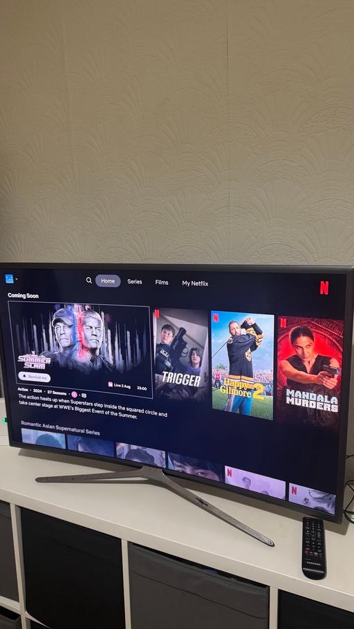Buy & Sell Maze Hill South East London - Photos for Smart TV Samsung 40 inch curved