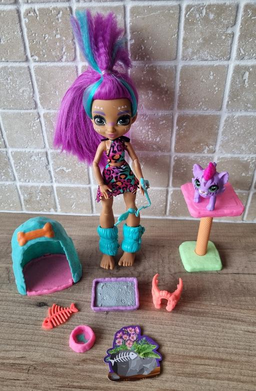 Buy & Sell Bexleyheath Bexley - Photos for Roaralai Doll Playset