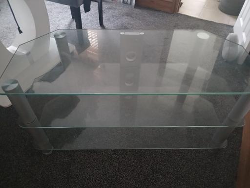 Buy & Sell Upper Gornal Dudley - Photos for Glass TV Unit - FREE