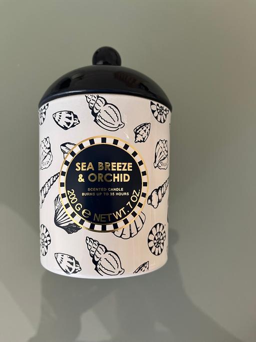 Buy & Sell Ettingshall Park Wolverhampton - Photos for SEA BREEZE & ORCHID CANDLE