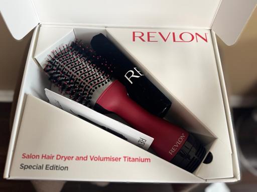 Buy & Sell Southall Ealing - Photos for Revlon blow hair dryer & styler