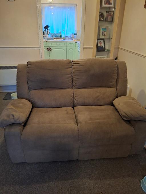 Buy & Sell Northfield Birmingham - Photos for 2 seater recliner sofa