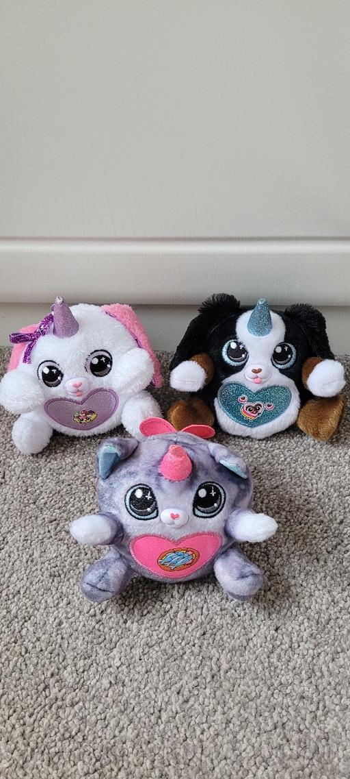 Buy & Sell Great Houghton Barnsley - Photos for 3 Zuru Rainbowcorns surprise toy's