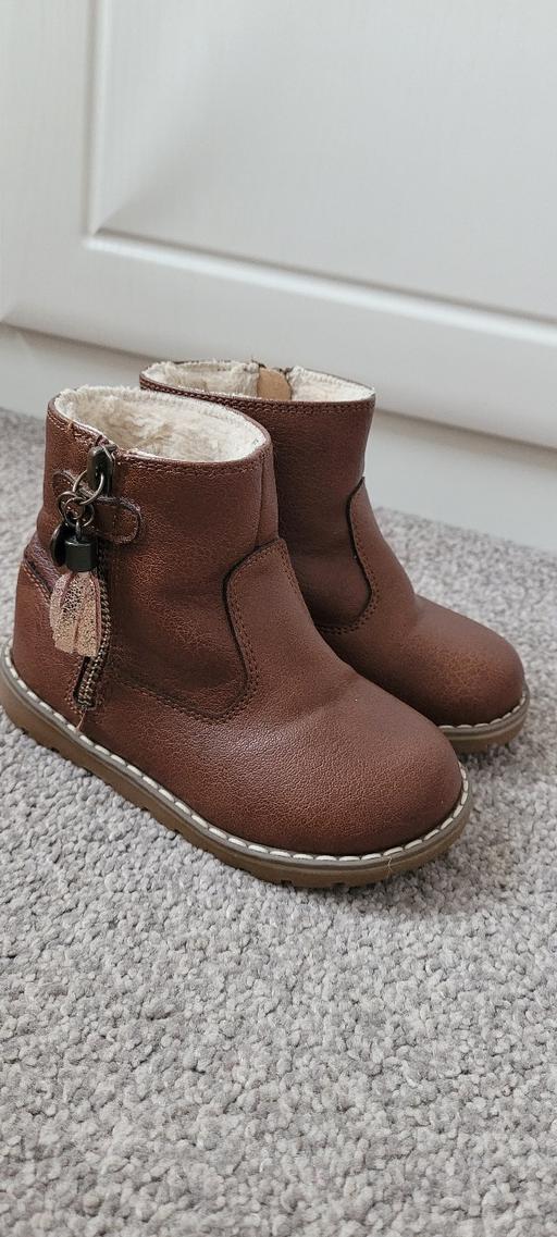Buy & Sell Great Houghton Barnsley - Photos for Next boots