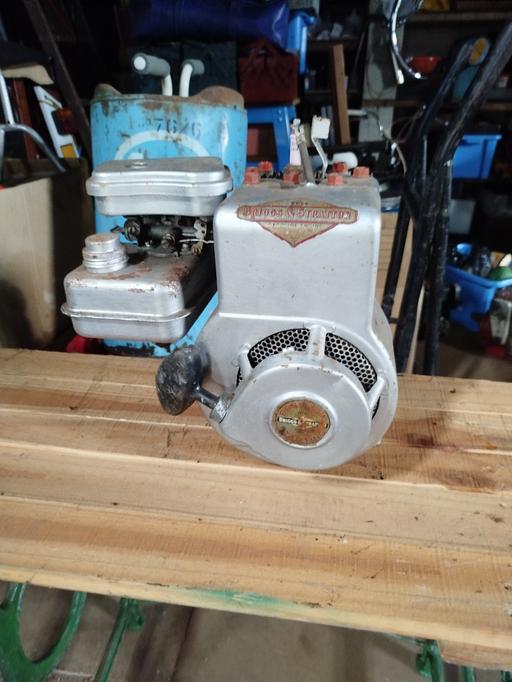 Buy & Sell Tame Valley Industrial Estate Tamworth - Photos for Vintage Briggs & Stratton 2hp Petrol Engine