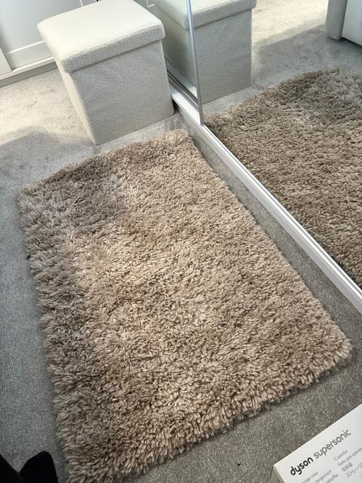Buy & Sell Wigan Town Centre Wigan - Photos for New rug