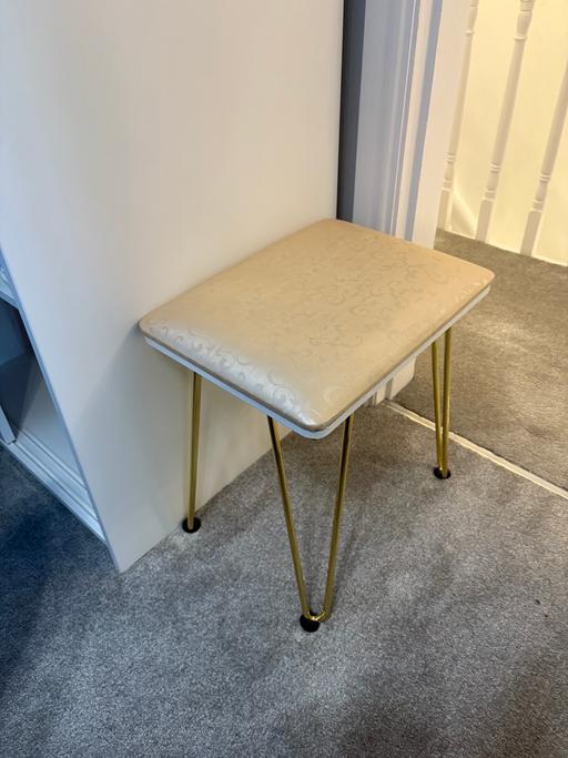 Buy & Sell Wigan Town Centre Wigan - Photos for Dressing table stool