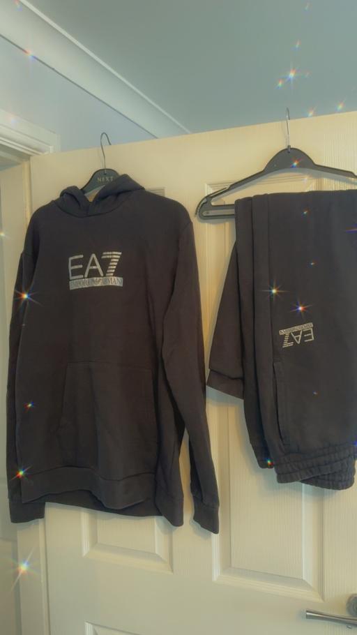 Buy & Sell Stanningley Leeds - Photos for Armani tracksuit