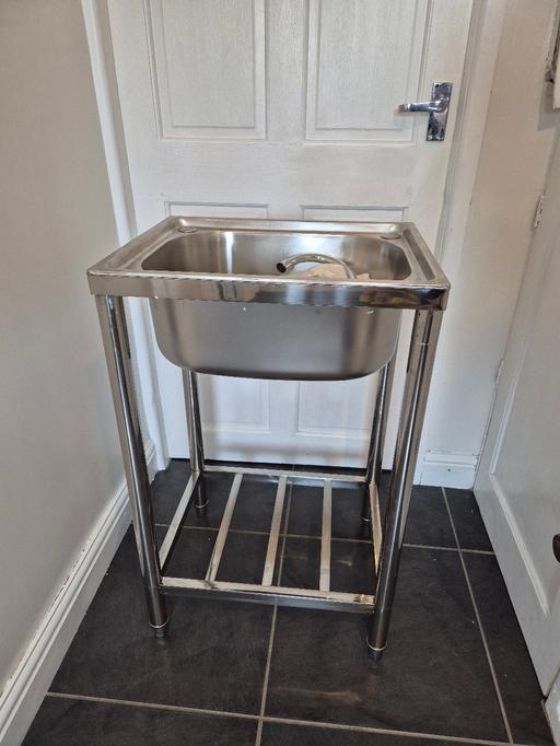 Buy & Sell Armthorpe Doncaster - Photos for Freestanding sink +tap💦Outdoor garden