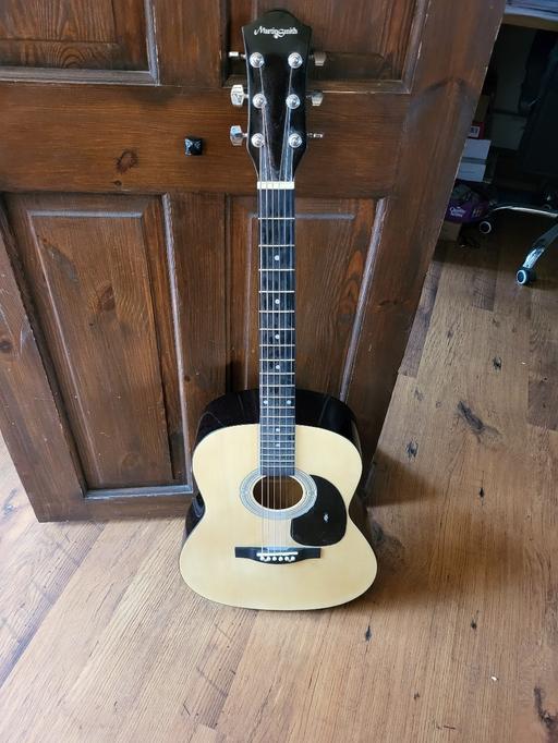 Buy & Sell Freezywater North London - Photos for Martin Smith guitar