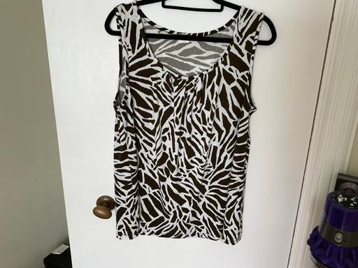 Buy & Sell St John`s Wood North West London - Photos for Summer top