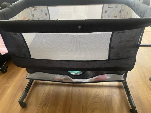 Buy & Sell Plaistow East London - Photos for Baby bassinet
