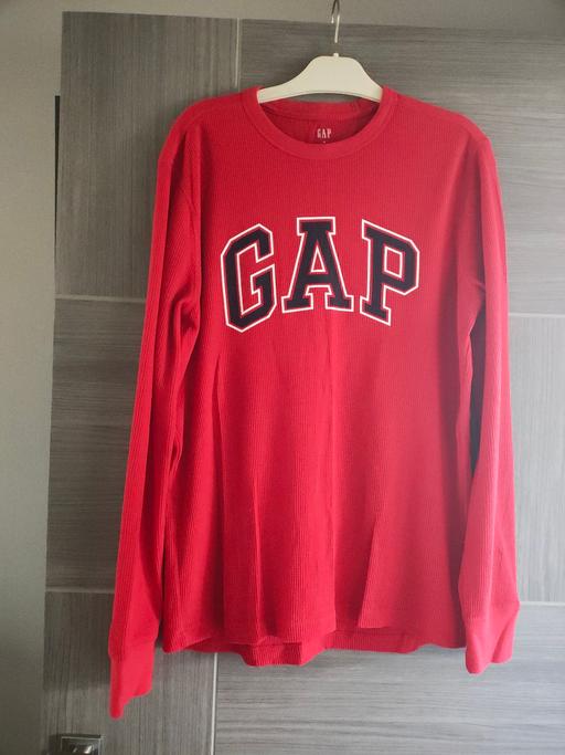 Buy & Sell Longley Sheffield - Photos for GAP top size Medium