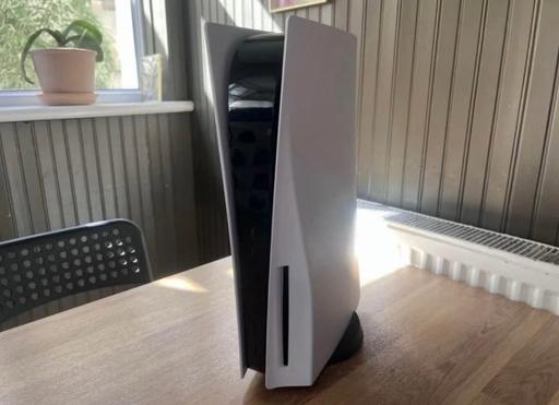 Buy & Sell Chertsey Runnymede - Photos for PlayStation 5