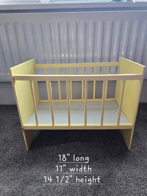 Buy & Sell Tividale Sandwell - Photos for Vintage wooden cot