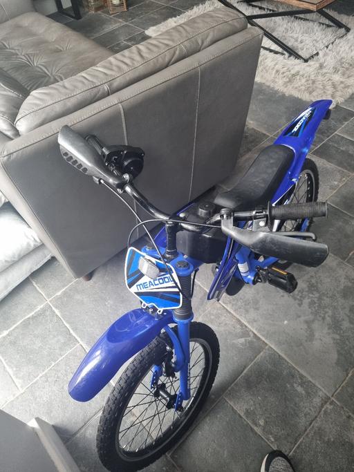 Buy & Sell Sutton Coldfield Birmingham - Photos for Boys bike like motorbike 16inch wheels