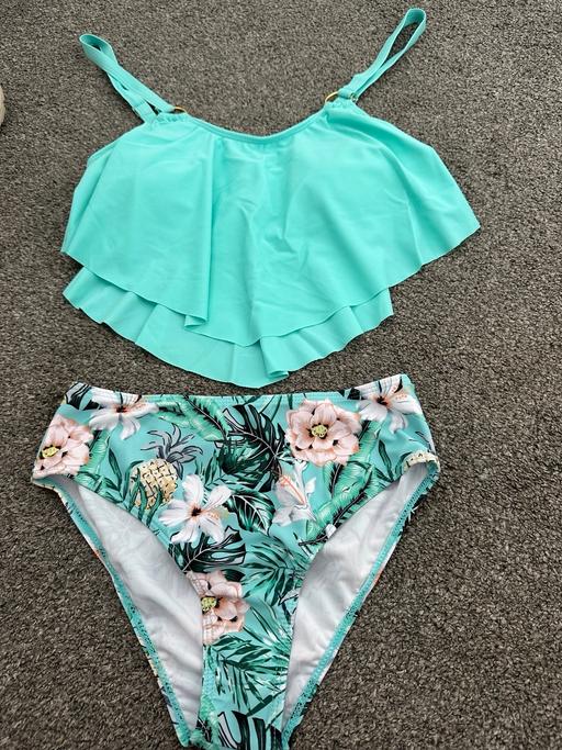 Buy & Sell Whiston Knowsley - Photos for Swimsuit 8-10