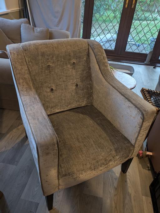 Buy & Sell Farnborough Bromley - Photos for Lovely Chair, Great Condition