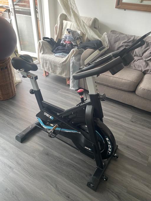 Buy & Sell Bedford Park West London - Photos for Exercise spin cycle