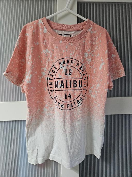 Buy & Sell Weston Point Halton - Photos for Age 6 MATALAN tshirt