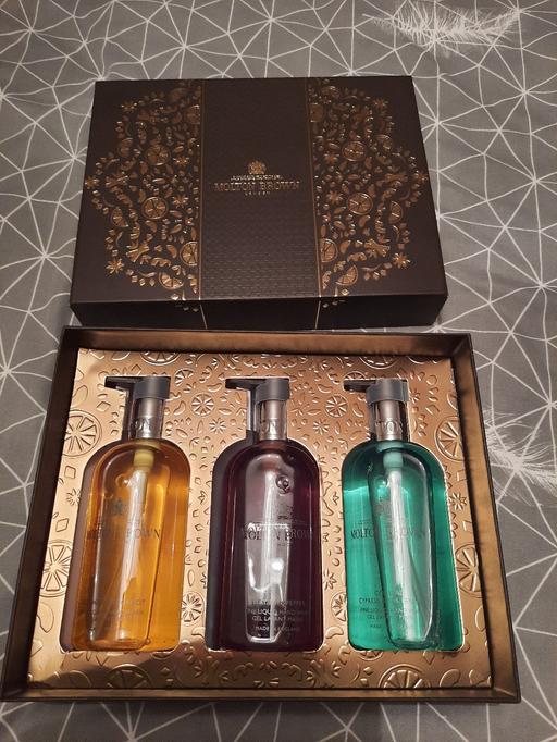 Buy & Sell Moss Pit Stafford - Photos for Molton Brown hand care
