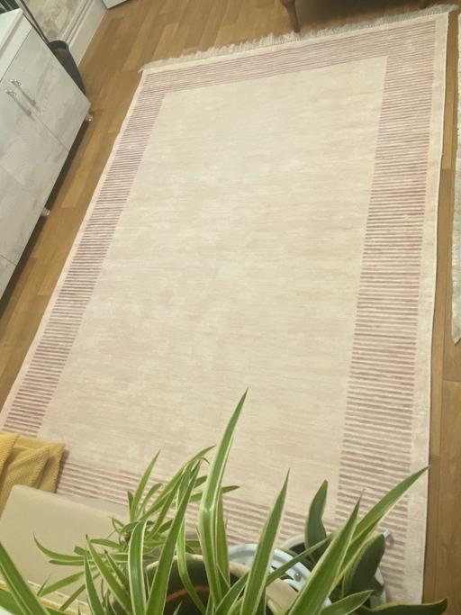 Buy & Sell South Hackney East London - Photos for carpet