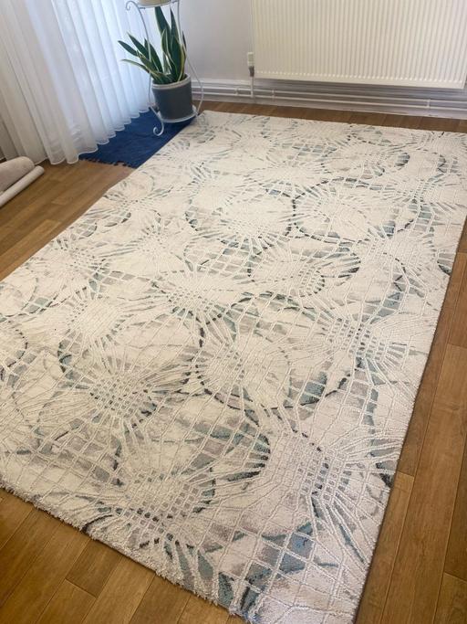 Buy & Sell South Hackney East London - Photos for carpet