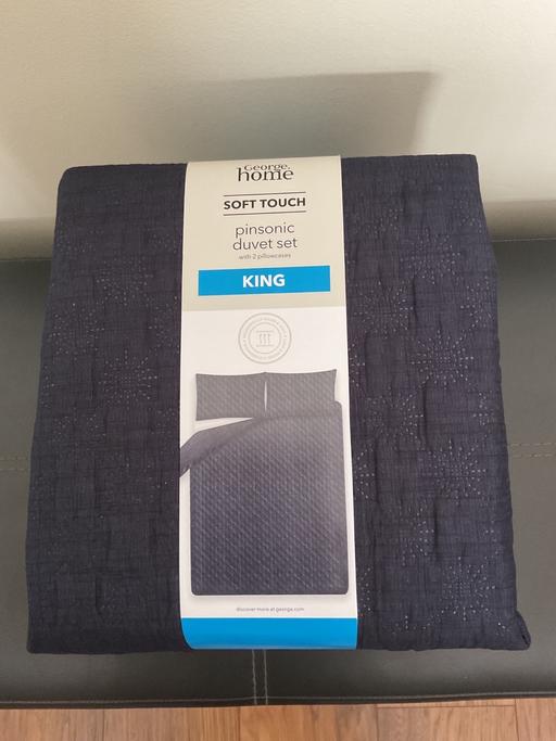 Buy & Sell Roby Knowsley - Photos for King Size Sunburst Reversible Duvet Set