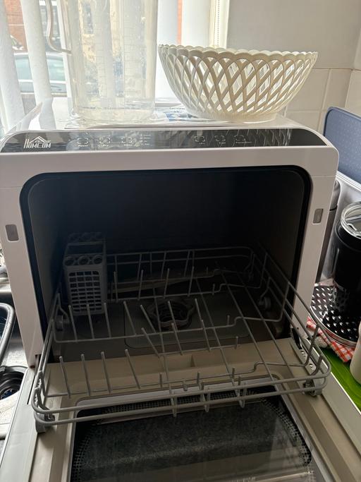Buy & Sell Aylestone Leicester - Photos for HOMCOM White Table Top Dishwasher