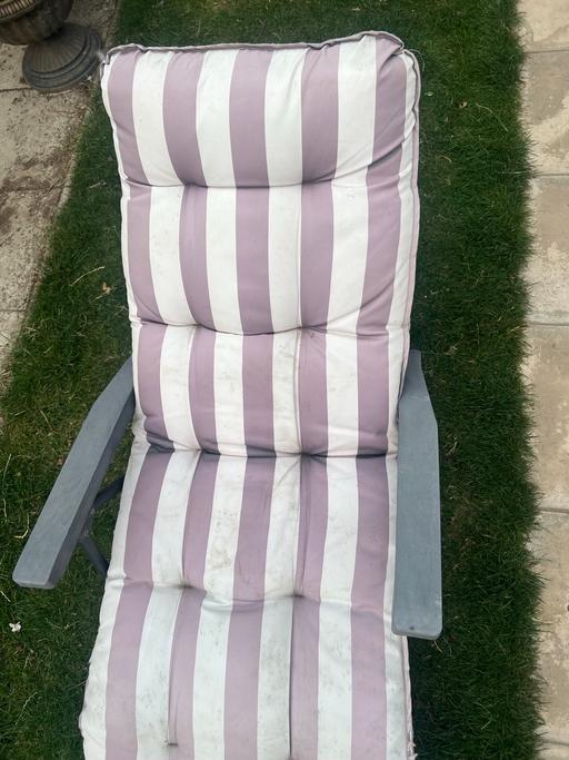 Buy & Sell Enfield Highway Enfield - Photos for Garden chair