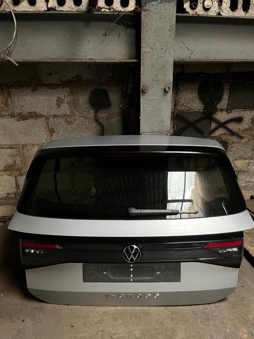 Vehicles Edgbaston Birmingham - Photos for Wolkswagen t cross boot lid