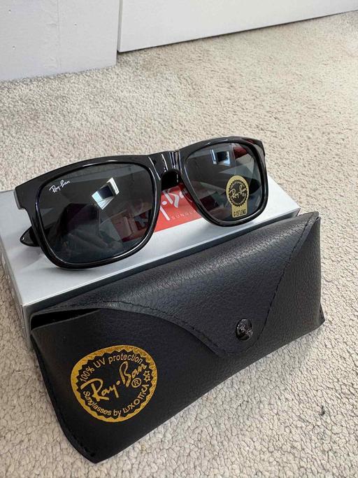 Buy & Sell Upper Edmonton North London - Photos for Ray ban