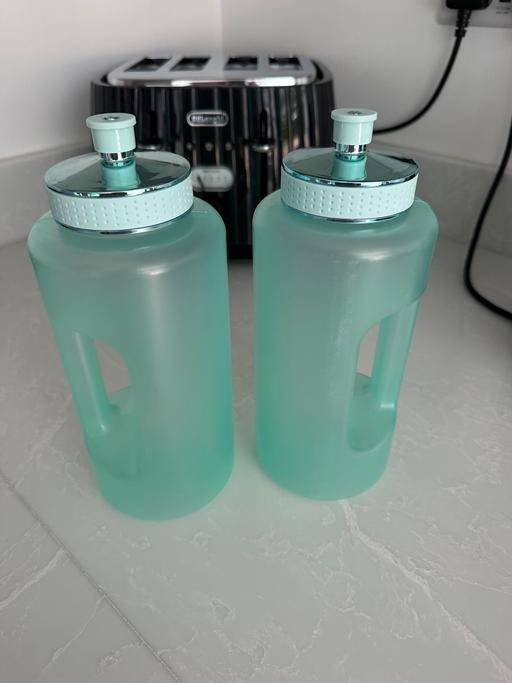 Buy & Sell Whiston Knowsley - Photos for Water bottles