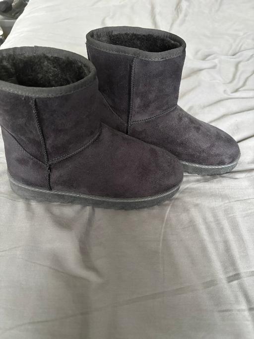Buy & Sell Rowley Village Sandwell - Photos for Girls boots - Size 3