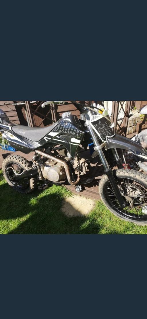Vehicles Farringdon Sunderland - Photos for 110 pit bike