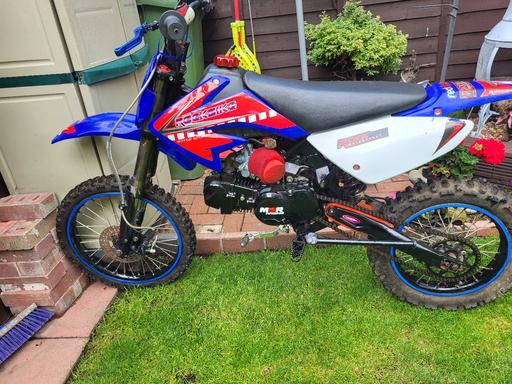 Vehicles Farringdon Sunderland - Photos for 125 big wheel pit bike