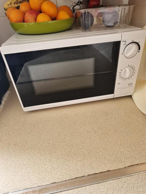 Buy & Sell North Harrow Harrow - Photos for Microwave