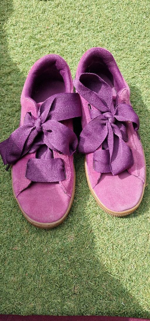 Buy & Sell London Luton Airport Luton - Photos for Size 38 Puma Suede
