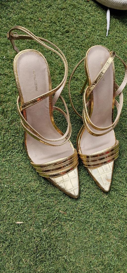 Buy & Sell Sundon Luton - Photos for Pretty Little Thing Womens Sandals size 5