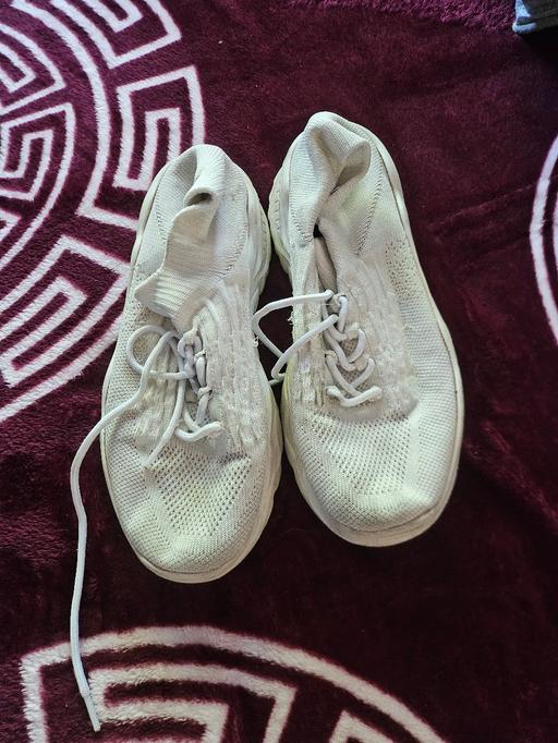 Buy & Sell Northfield Birmingham - Photos for 👟 White Sock-Style Trainers
