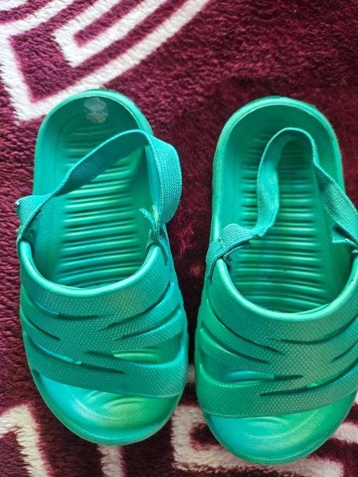 Buy & Sell Northfield Birmingham - Photos for 🩴 Lightweight Foam Sandals