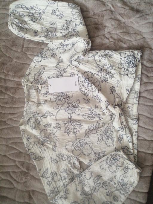 Buy & Sell Moseley Village Wolverhampton - Photos for New Mango girls top 122cm