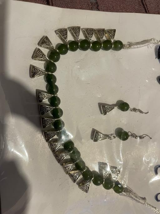 Buy & Sell Carlton Gedling - Photos for Green and silver jewellery set