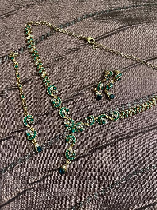 Buy & Sell Carlton Gedling - Photos for Multicoloured jewellery set