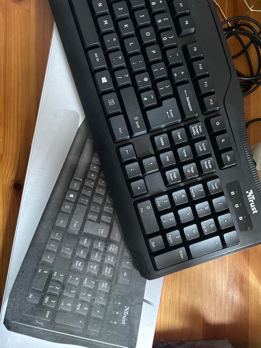 Buy & Sell Edinburgh Bioquarter Edinburgh - Photos for Keyboard